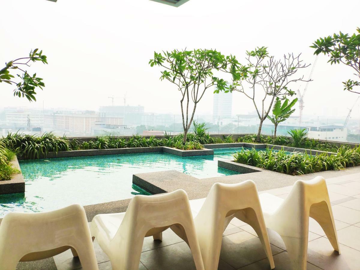 5-Star Apartment + Infinity Pool, 4 Pax, 1 Min To Jaya One Petaling Jaya Exteriör bild